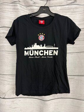 FC Bayern München Skyline Black T-Shirt Size S